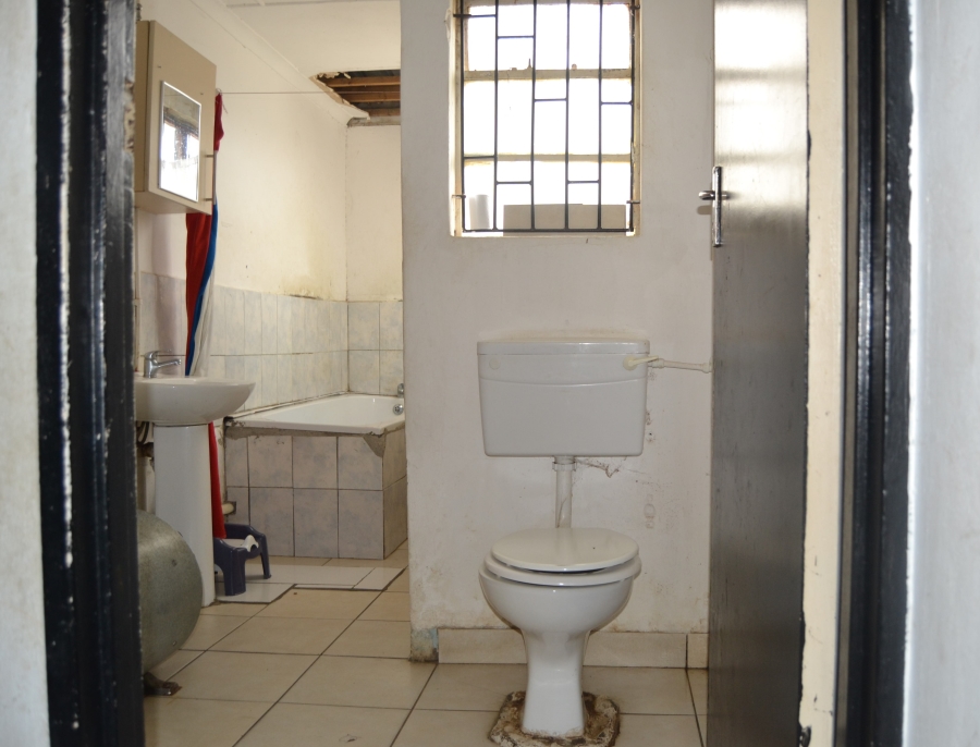 2 Bedroom Property for Sale in Gustrouw Western Cape
